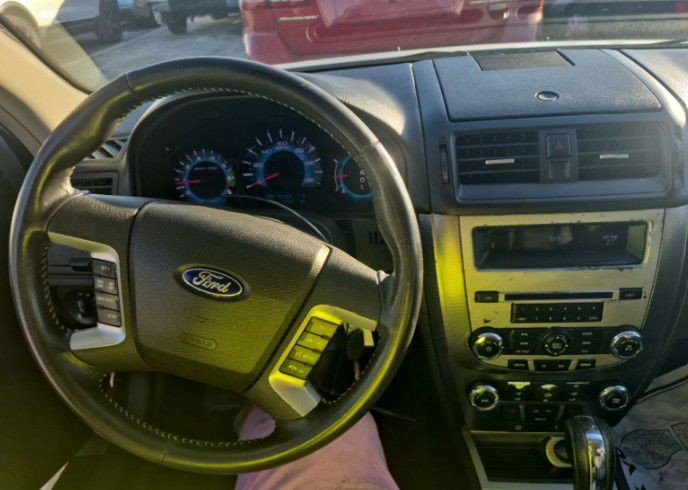 2012 Ford Fusion Image 6