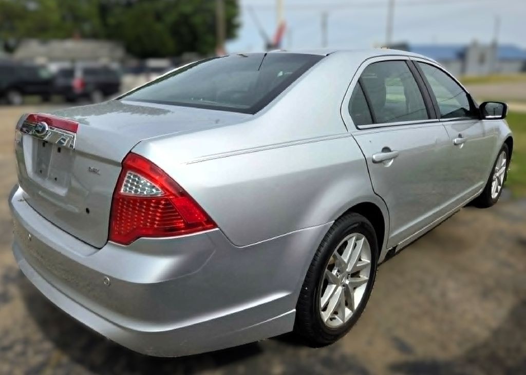 2012 Ford Fusion Image 3
