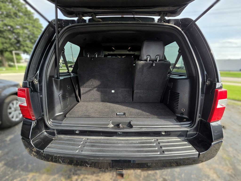 2011 Ford Expedition Image 9