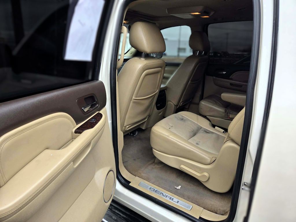 2012 GMC Yukon Image 9