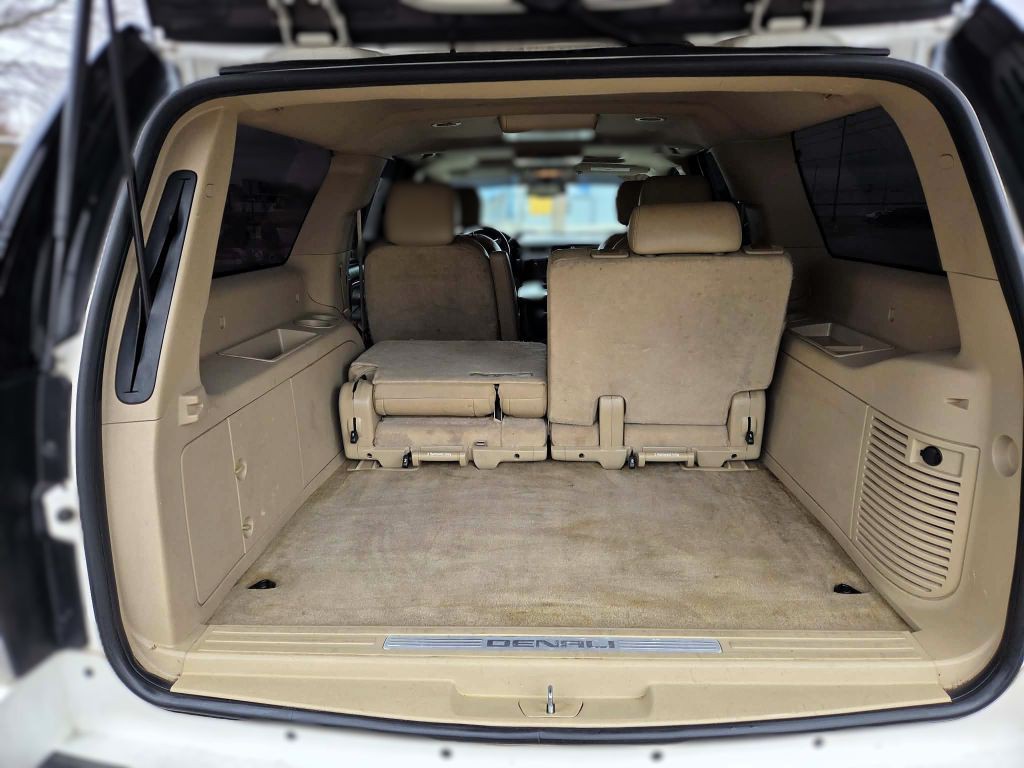 2012 GMC Yukon Image 13