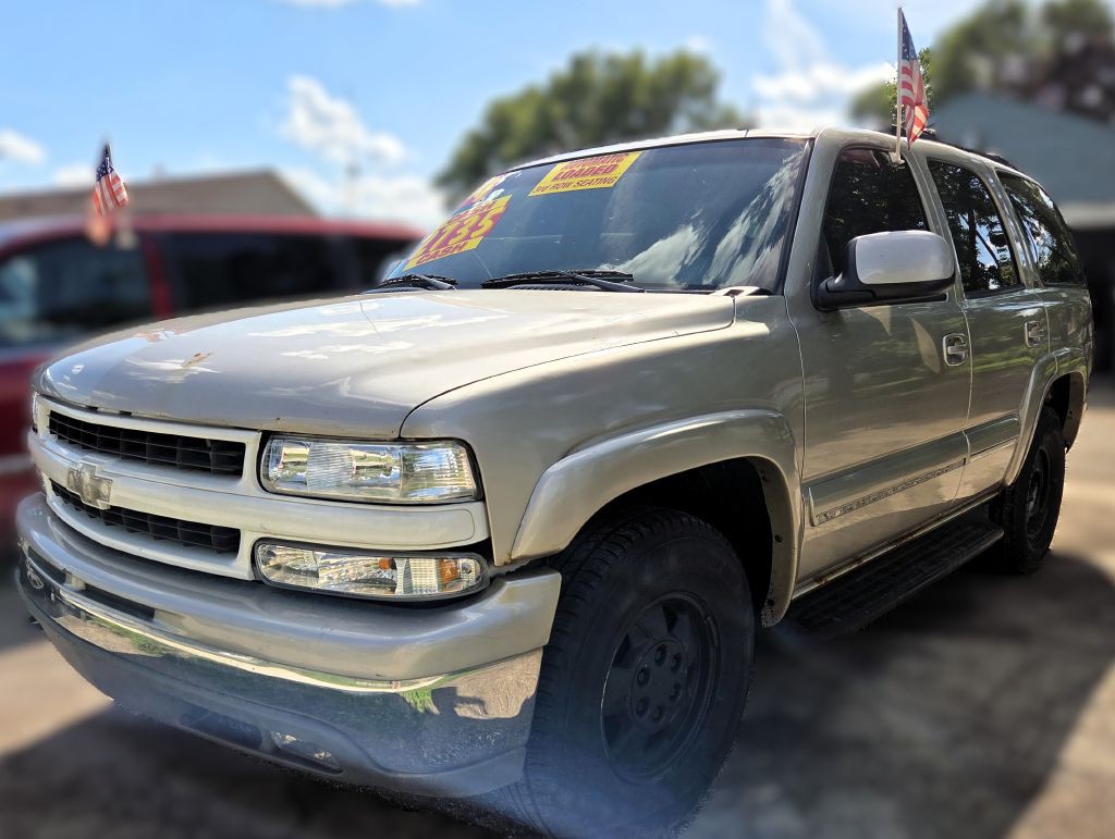 2004 Chevrolet Tahoe Image 2