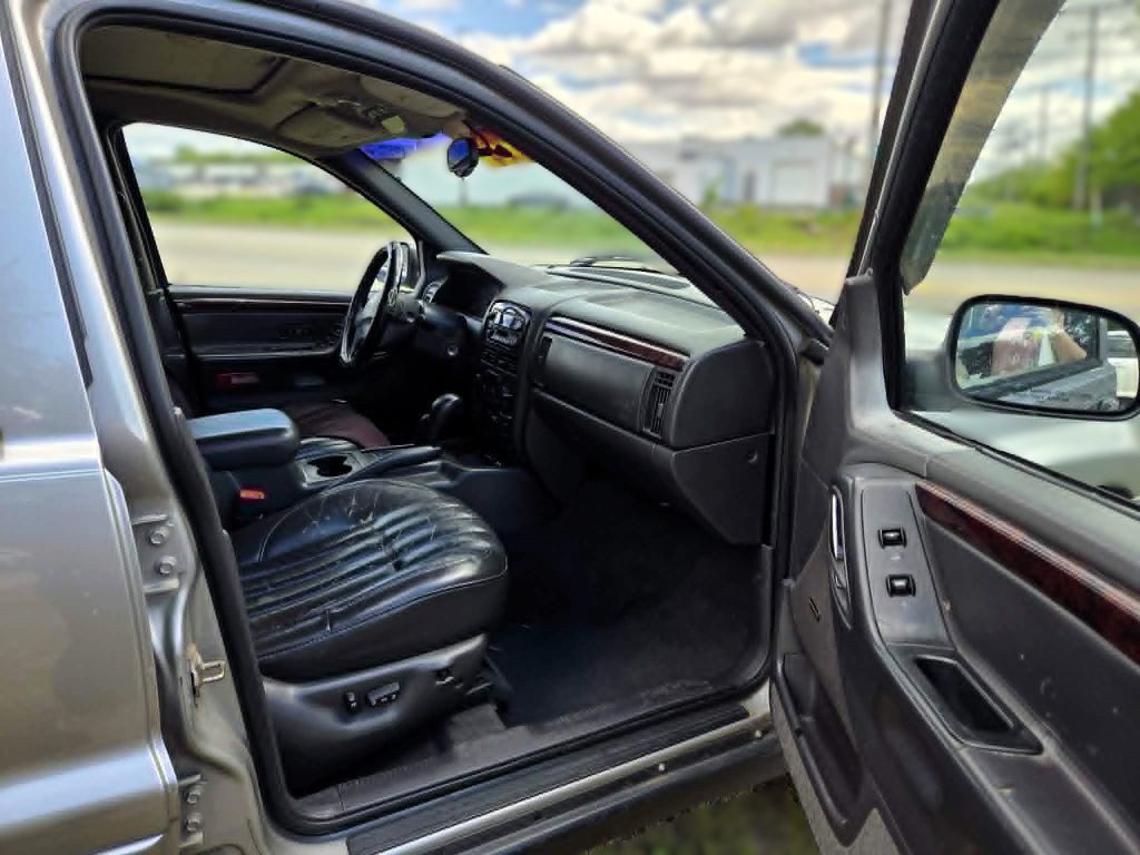 2000 Jeep Grand Cherokee Image 14