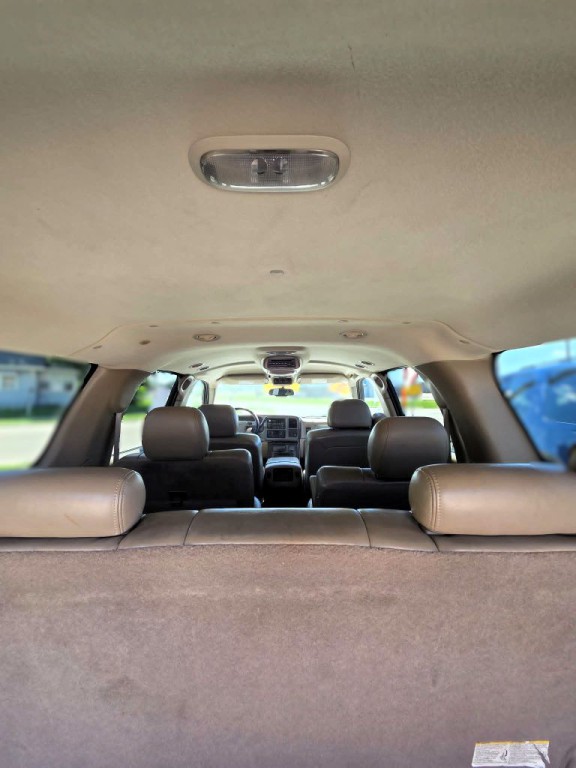 2003 GMC Yukon Image 13