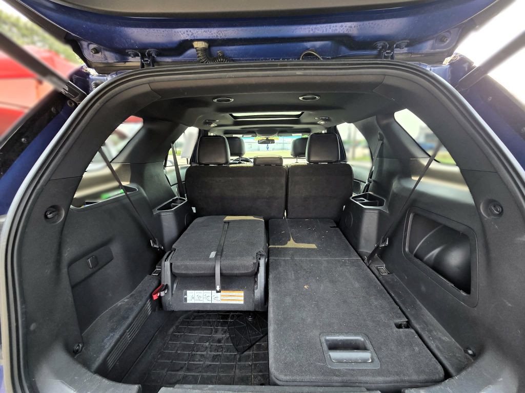 2013 Ford Explorer Image 11