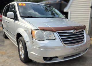 Image for 2009 Chrysler Town & Country Touring ID: 7602777