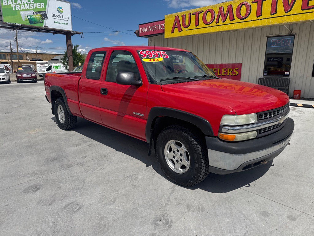 2002 Chevrolet Silverado 1500 Image 2
