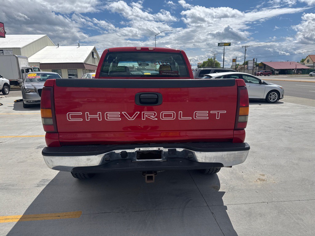 2002 Chevrolet Silverado 1500 Image 8