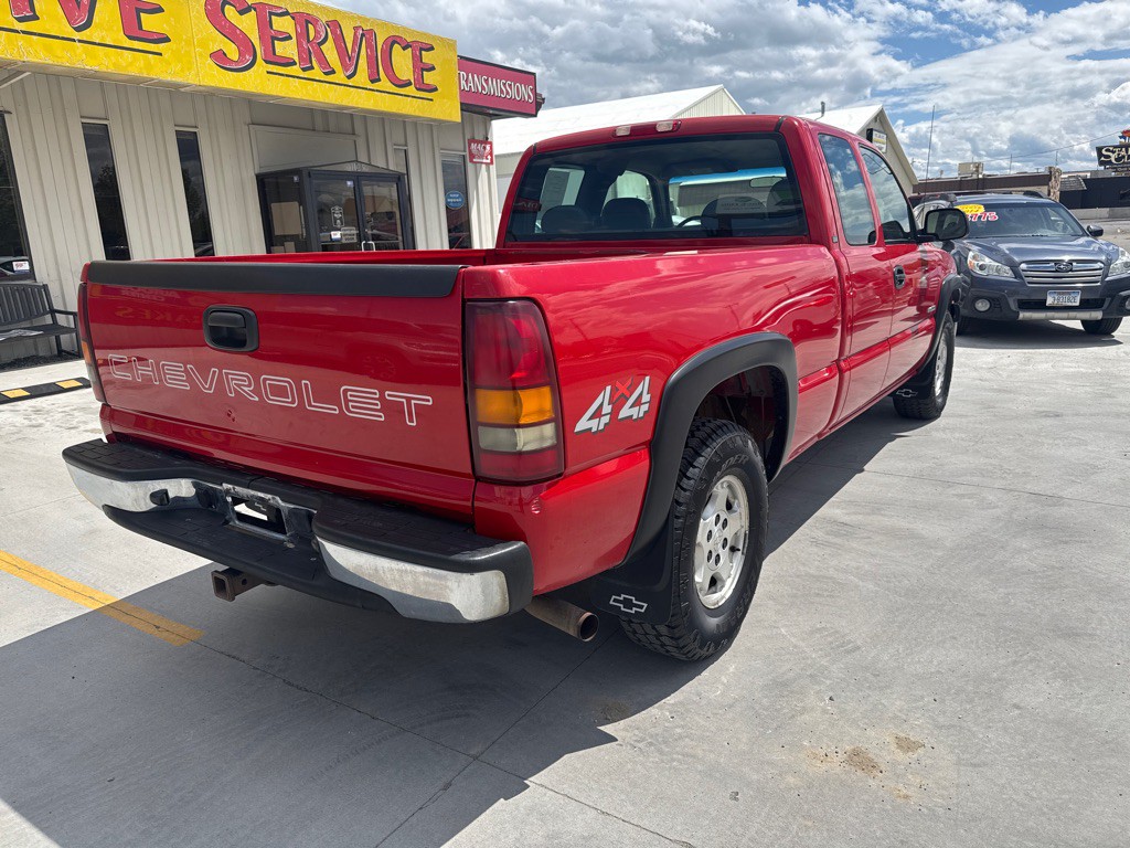 2002 Chevrolet Silverado 1500 Image 9
