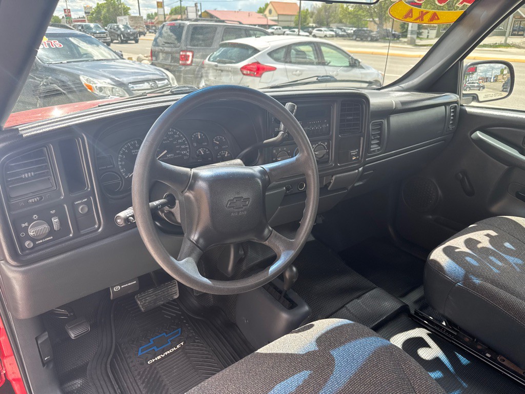 2002 Chevrolet Silverado 1500 Image 11