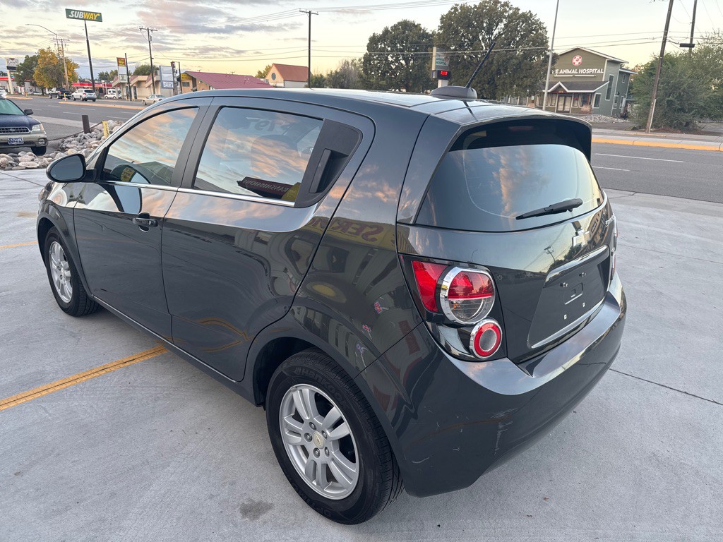 2015 Chevrolet Sonic Image 7