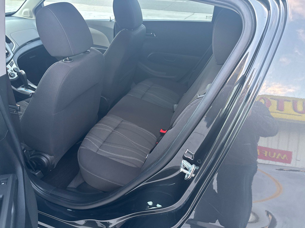 2015 Chevrolet Sonic Image 13