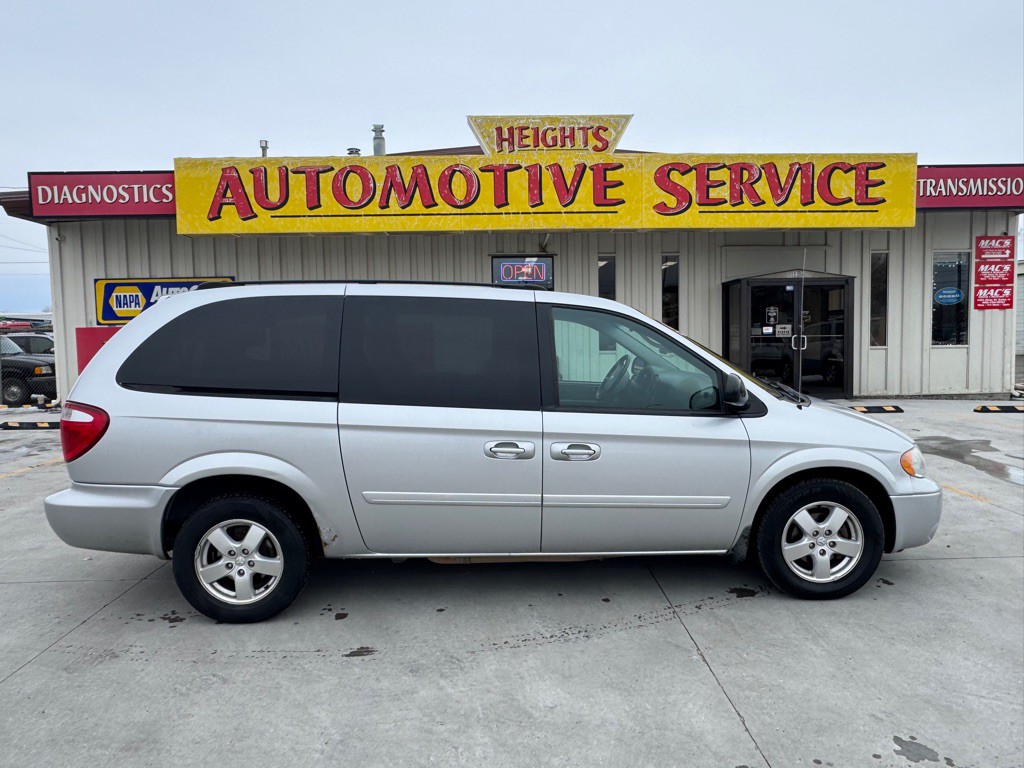 2005 Dodge Grand Caravan Image 1