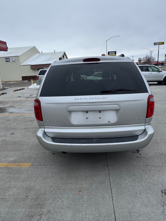 2005 Dodge Grand Caravan Image 5