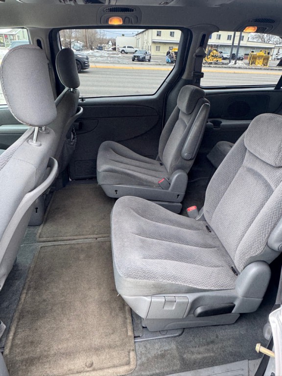 2005 Dodge Grand Caravan Image 8
