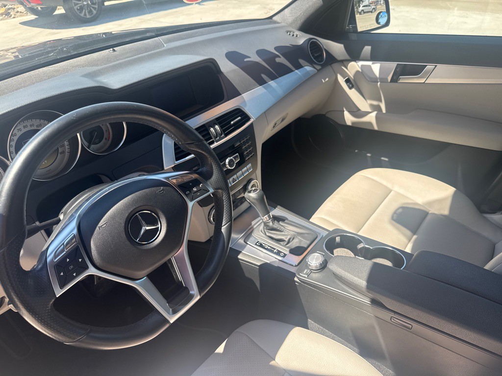 2012 Mercedes-Benz C-Class Image 14