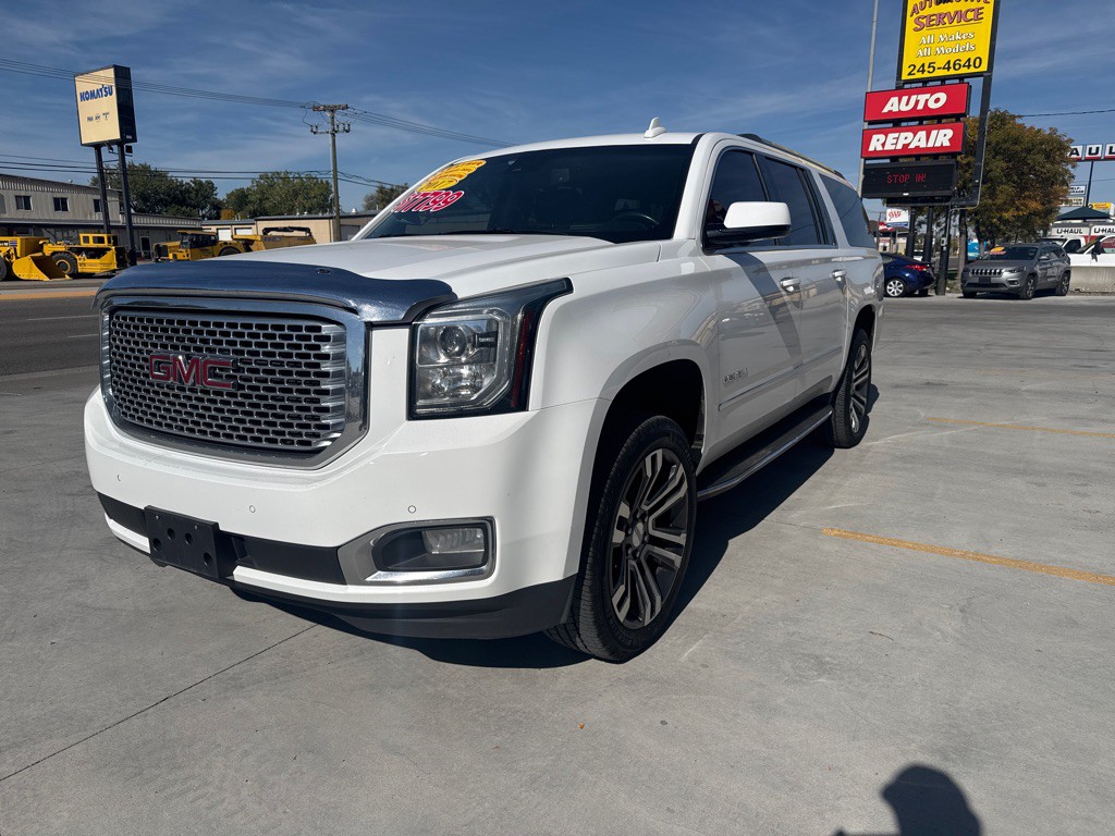 2017 GMC Yukon Image 4