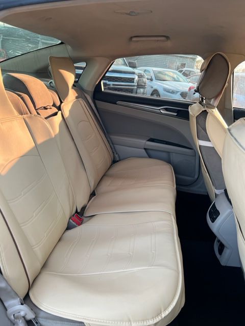 2017 Ford Fusion Image 6