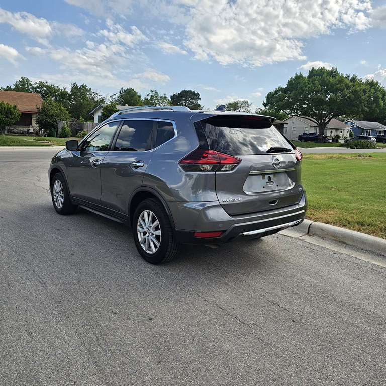 2020 Nissan Rogue Image 5