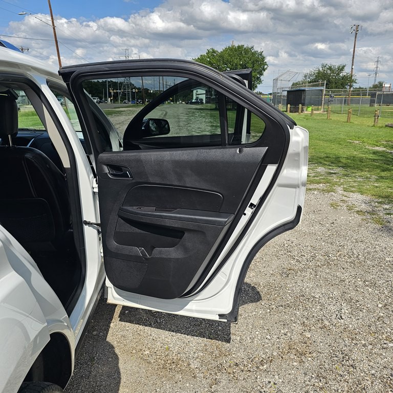 2016 Chevrolet Equinox Image 16
