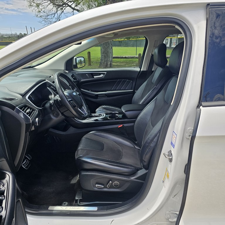 2018 Ford Edge Image 10