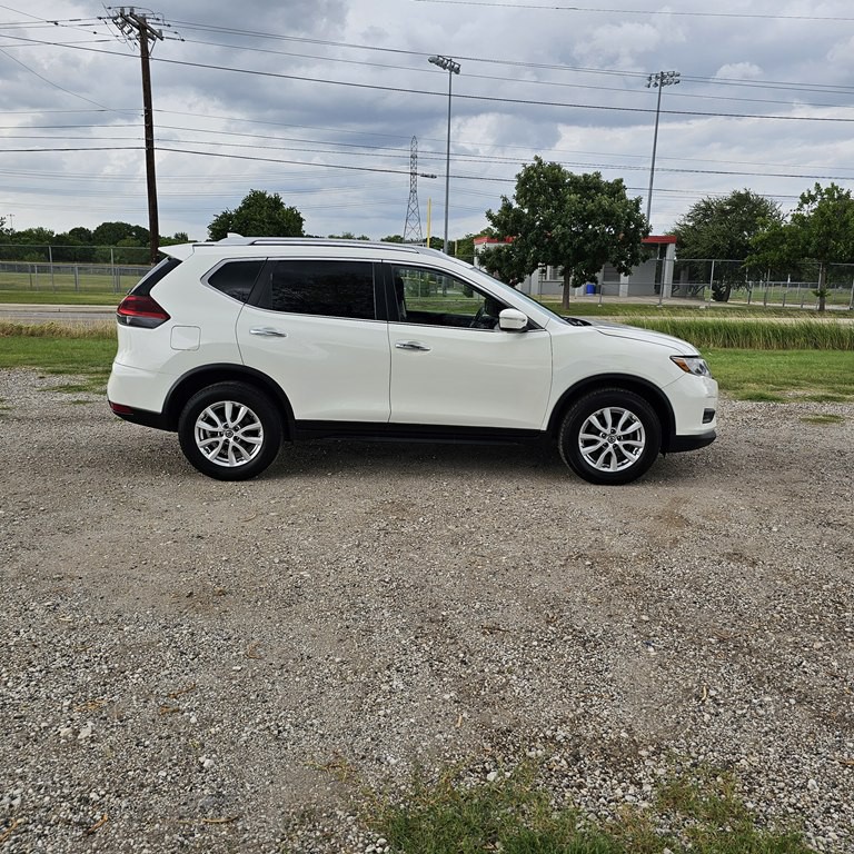 2020 Nissan Rogue Image 8