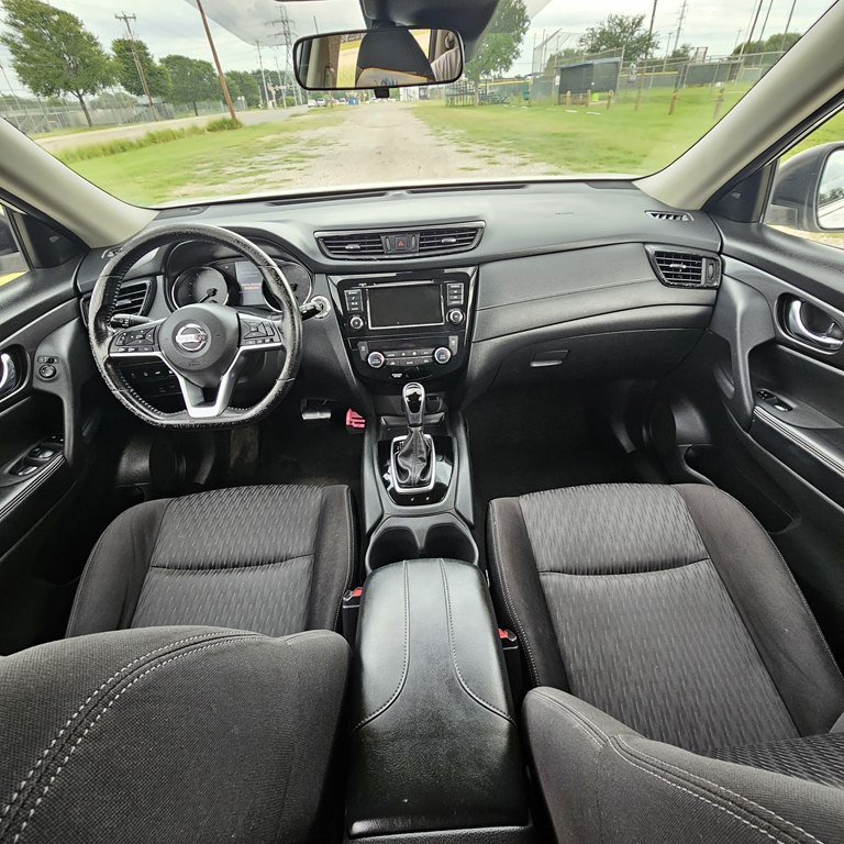 2020 Nissan Rogue Image 13