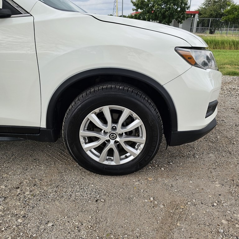 2020 Nissan Rogue Image 22