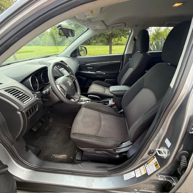 2019 Mitsubishi Outlander Image 11