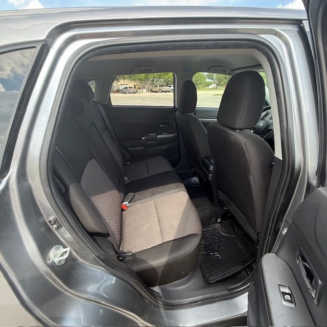 2019 Mitsubishi Outlander Image 19