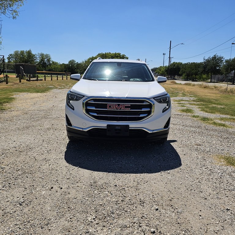 2019 GMC Terrain Image 2