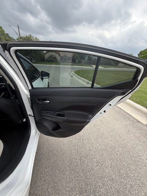2021 Nissan Versa Image 21