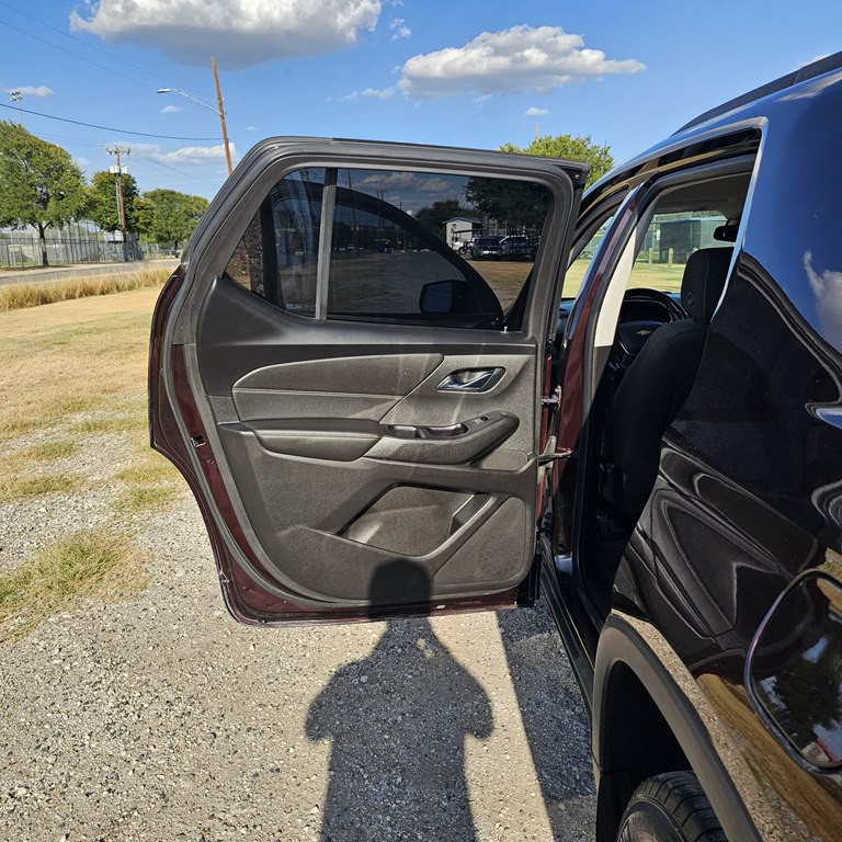 2020 Chevrolet Traverse Image 11
