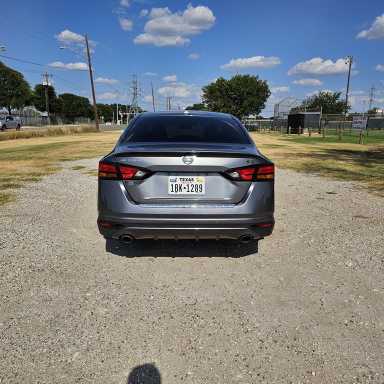 2022 Nissan Altima Image 6