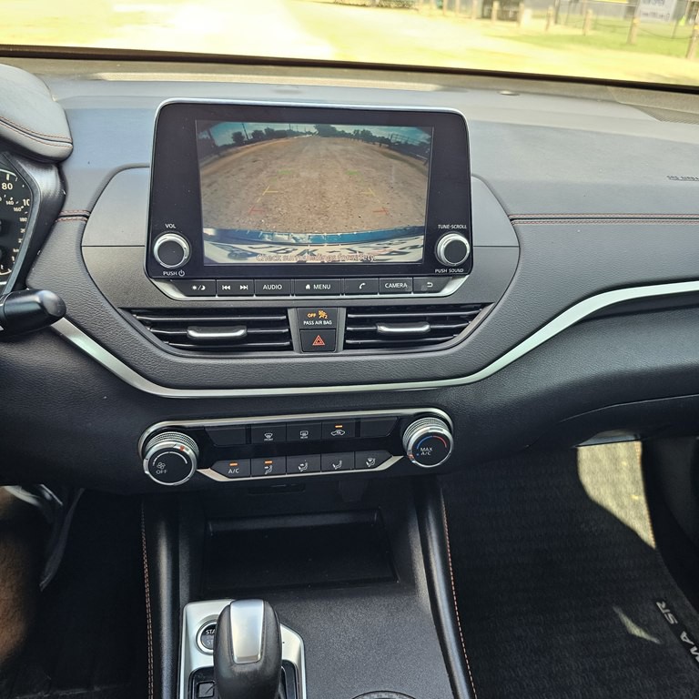 2022 Nissan Altima Image 20