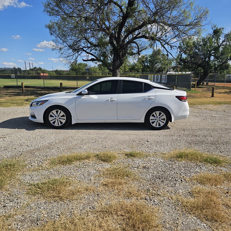 2020 Nissan Sentra Image 4