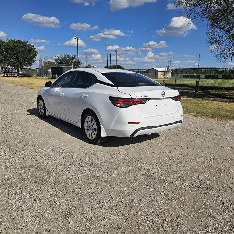 2020 Nissan Sentra Image 5
