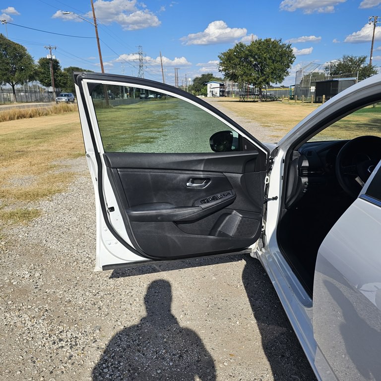 2020 Nissan Sentra Image 9
