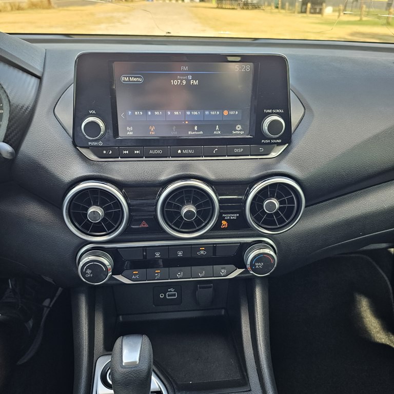 2020 Nissan Sentra Image 19