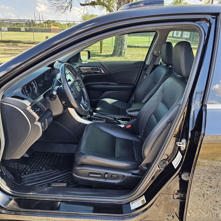 2016 Honda Accord Image 10