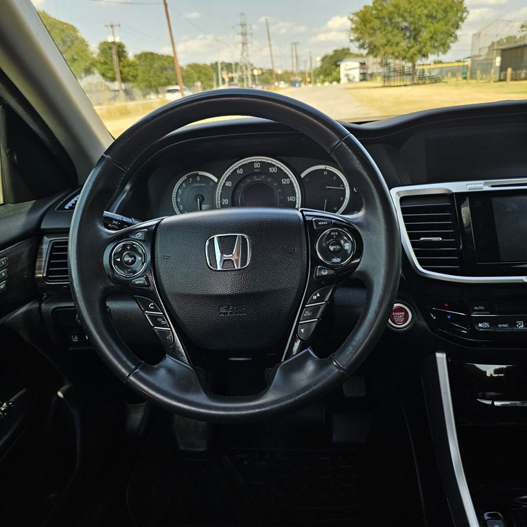 2016 Honda Accord Image 13