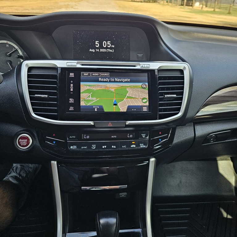 2016 Honda Accord Image 21
