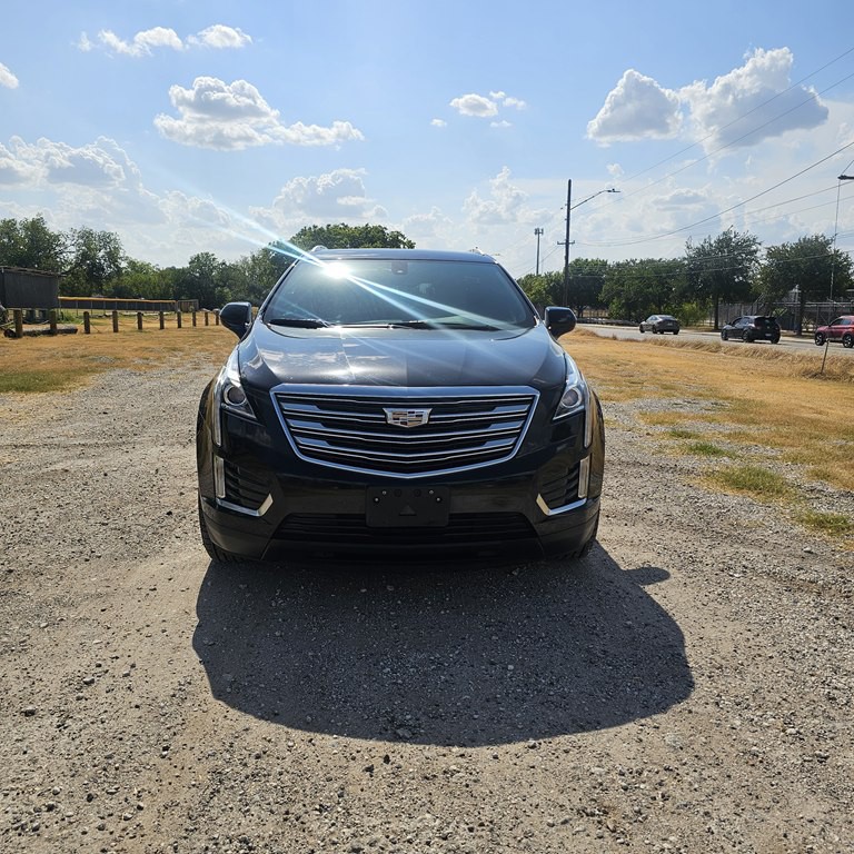 2017 Cadillac XT5 Image 2