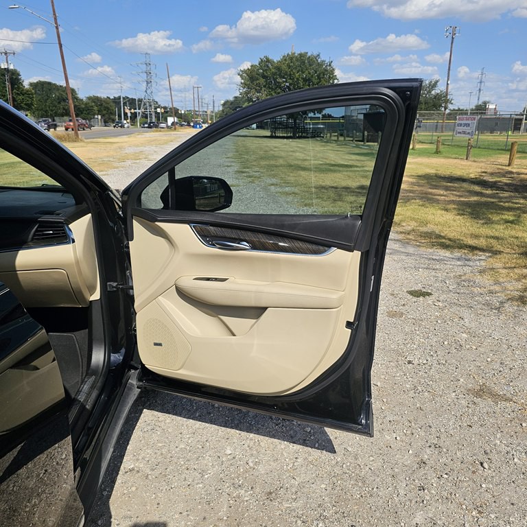 2017 Cadillac XT5 Image 17