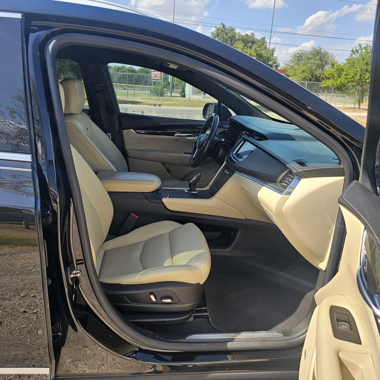 2017 Cadillac XT5 Image 18