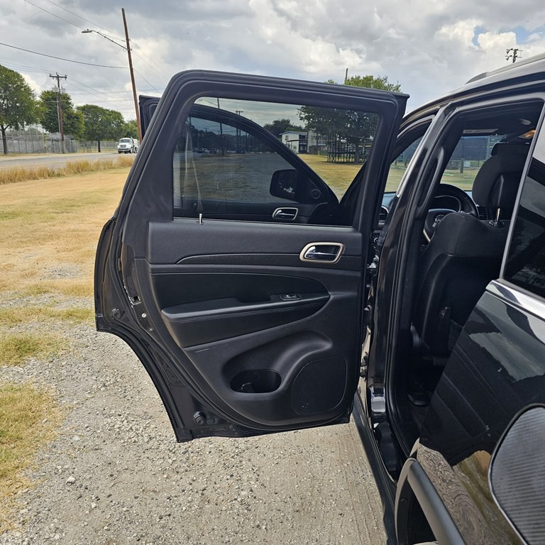 2016 Jeep Grand Cherokee Image 11