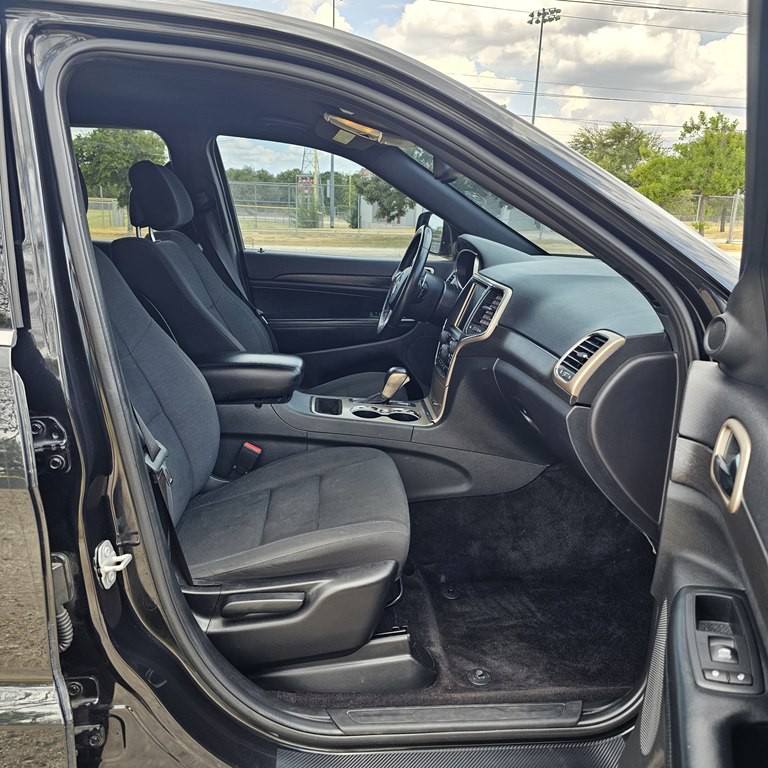 2016 Jeep Grand Cherokee Image 18