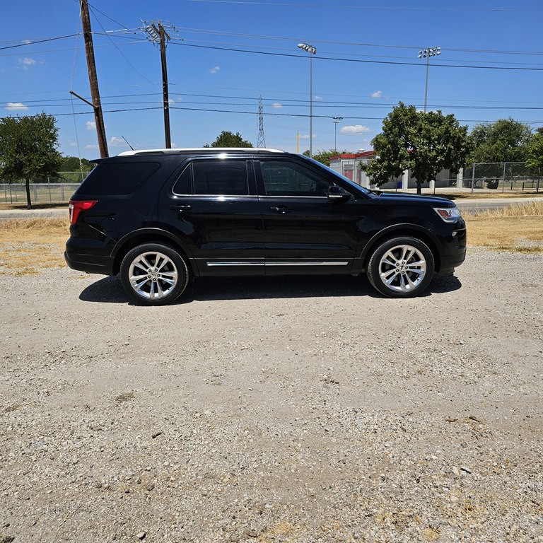 2018 Ford Explorer Image 8