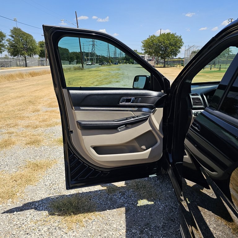 2018 Ford Explorer Image 9