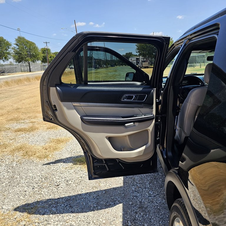 2018 Ford Explorer Image 11